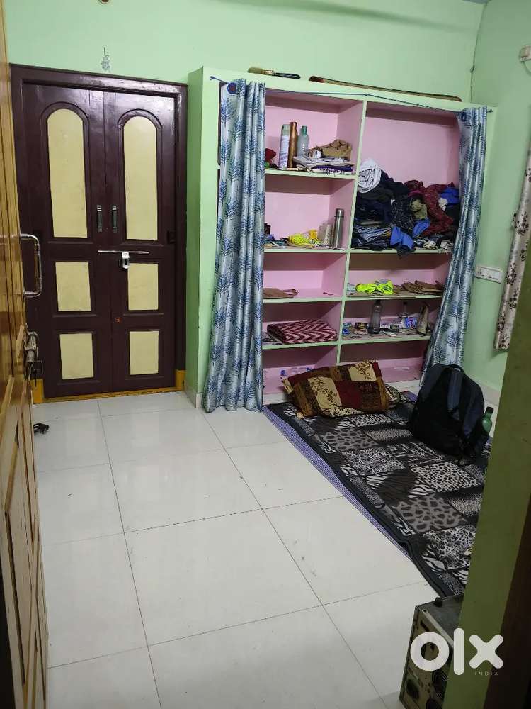 House for rent and shearing purpose