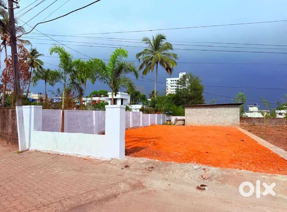 5 cent plot for sale Thrikakkara 750 mtr only Thrikakkarab temple