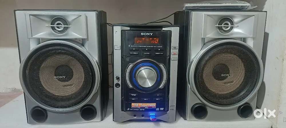 Sony music system USB TAPE Radio FM Aux good working condition remot