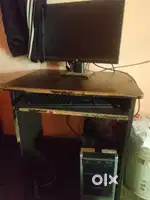 Computer + computer table