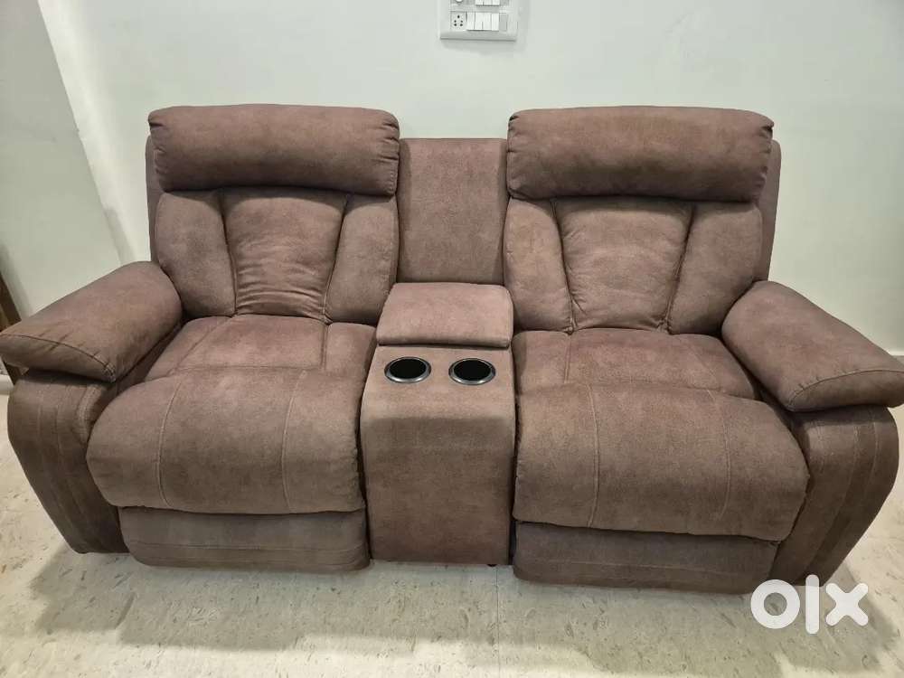 Double seater recliner