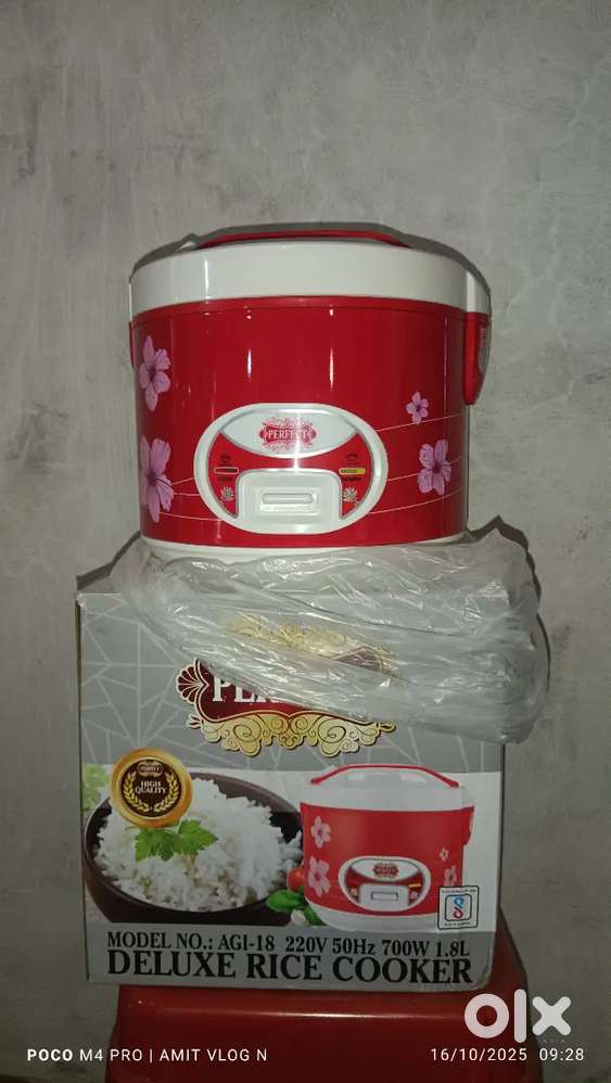 Rice cooker band new seal pack