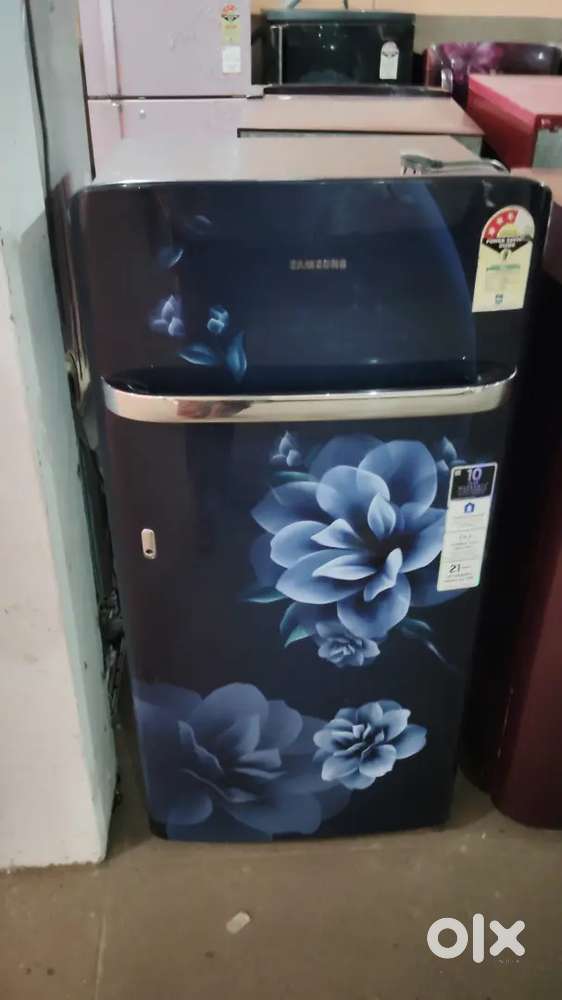 USED WASHING MACHINE FRIDGE AND BRAND NEW SMALL APPLIANCES AVAILABLE
