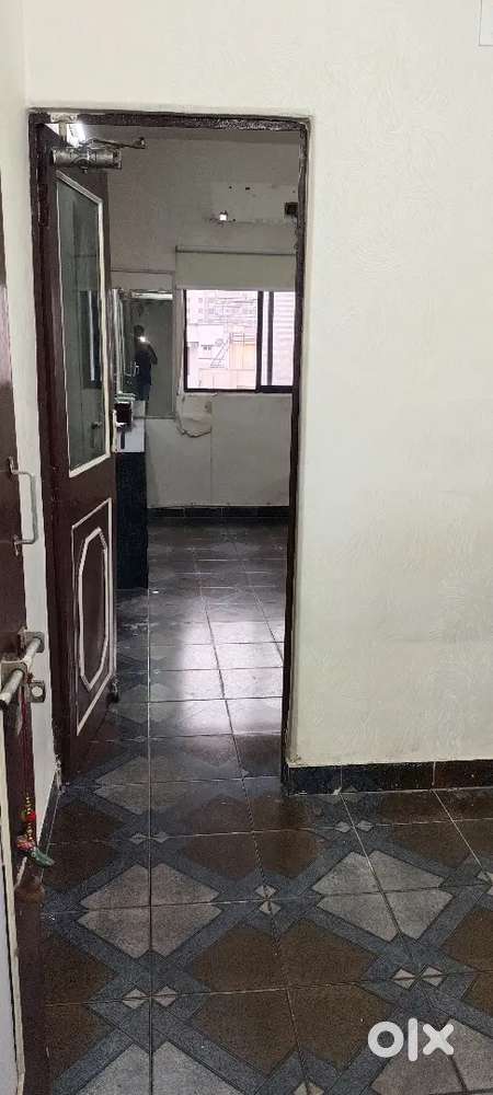 2 nd floor ni office bhadhe aapvani che