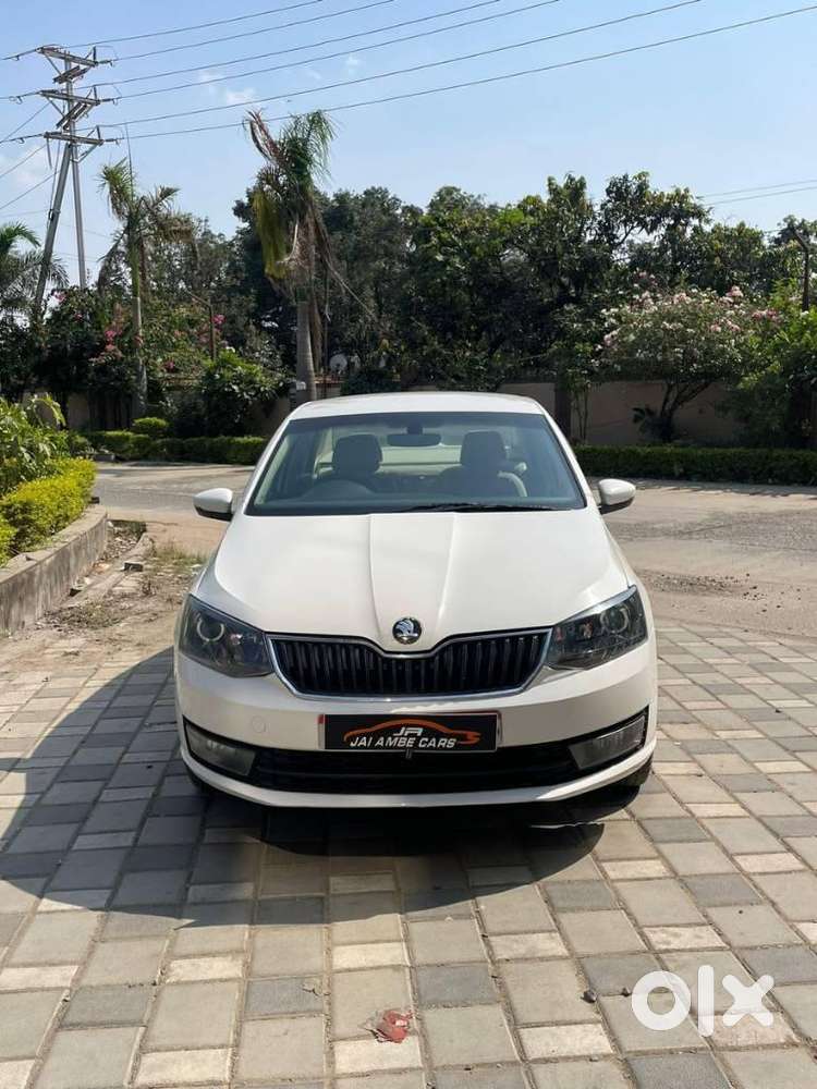 Skoda Rapid 1.5 TDI MT Style, 2017, Diesel