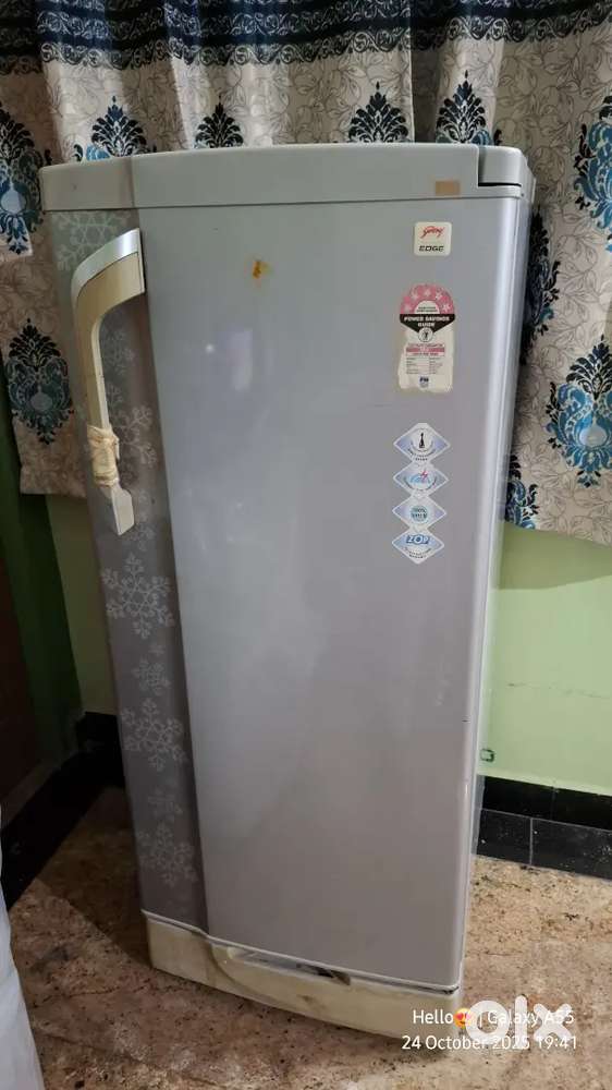 Godrej Edge GDE 23  5 Star  220 Litres
