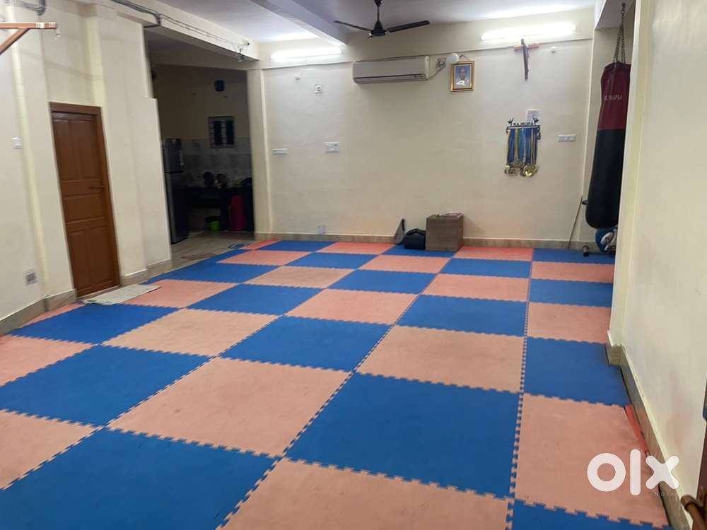 Matted, Air Conditioned Hallroom for RENT!!!