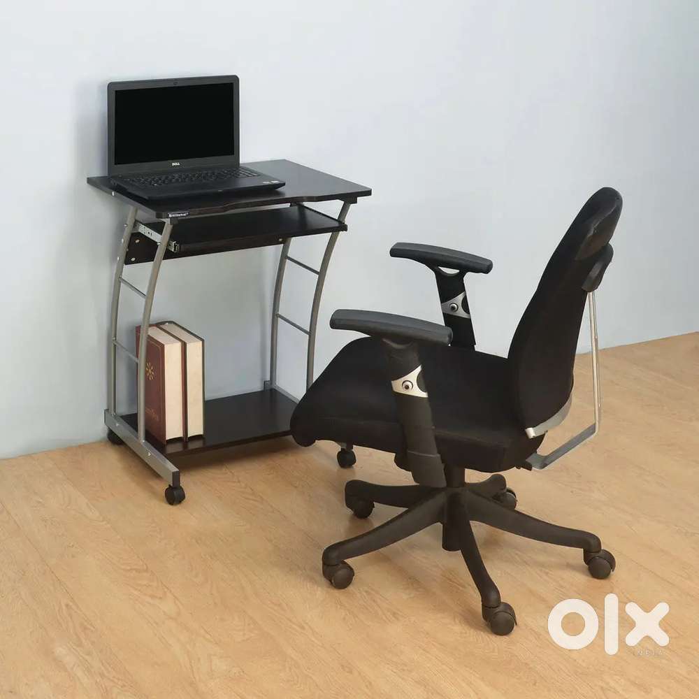 Nilkamal Leo Computer Table– 1 Year Old, Perfect Condition