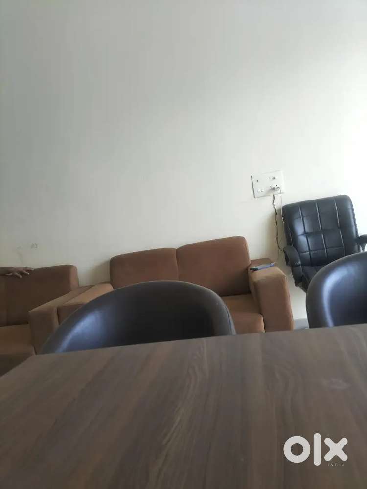 Office clean and cha pani