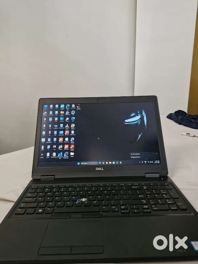 Dell latitude 5590 / core i7 vpro / 8th gen/ processor U series Laptop