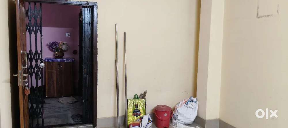 New condition flat for rent