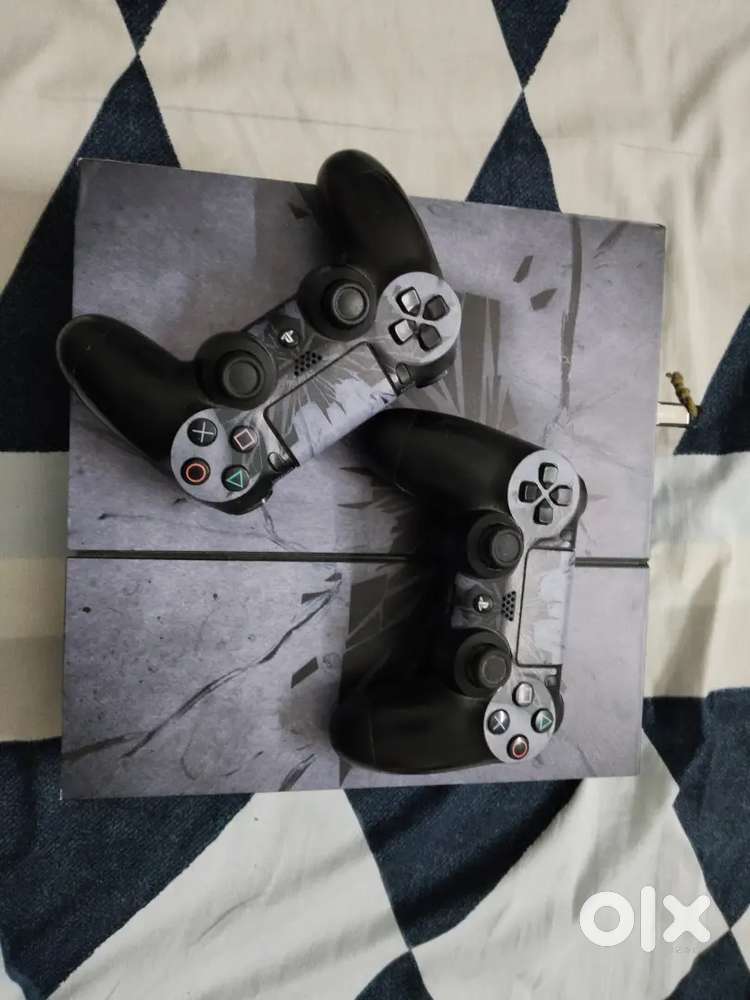 Ps4 Gaming Console