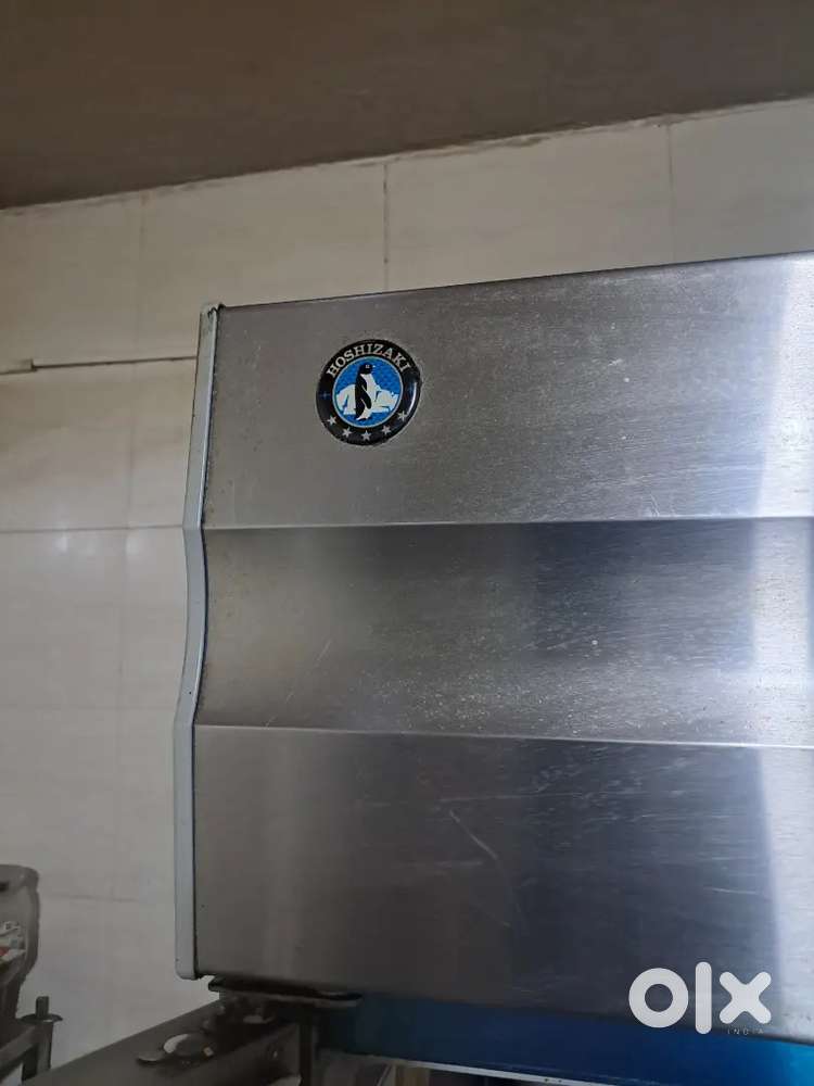 Western Hoshizaki Four 4 Door Upright Freezer HFW-147MS4-IC , 1365 L