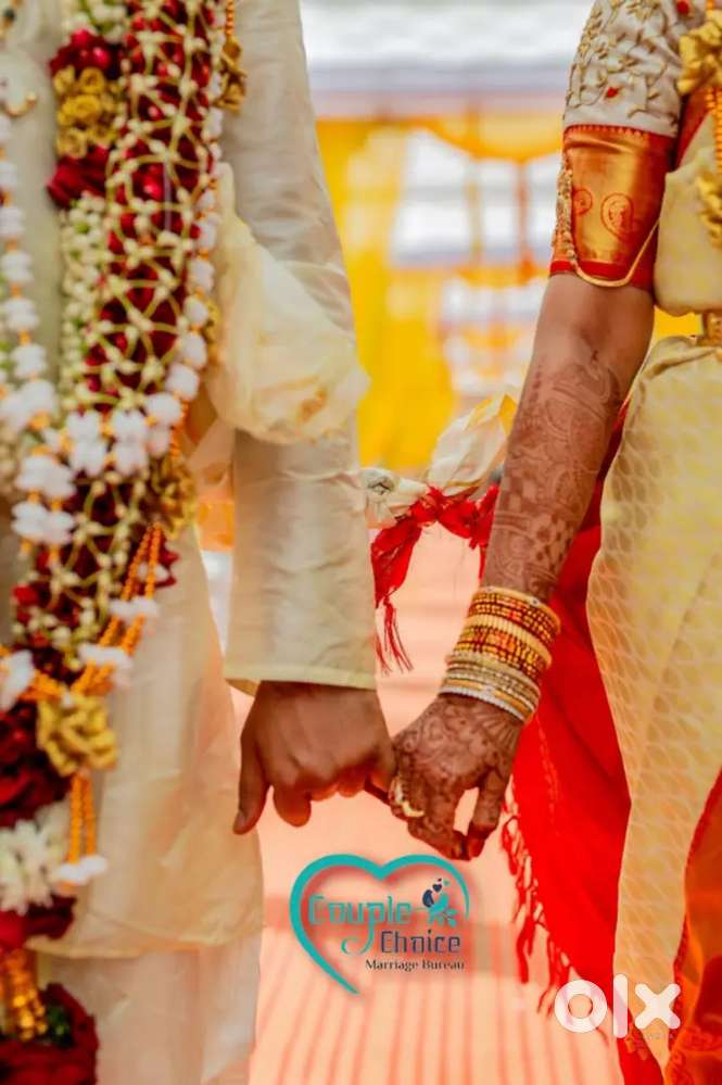 Couple choice marriage beuro