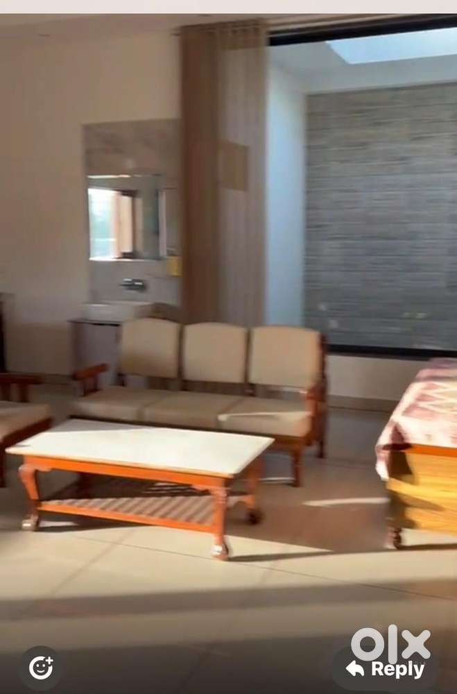 Fully furinshed 3bhk house