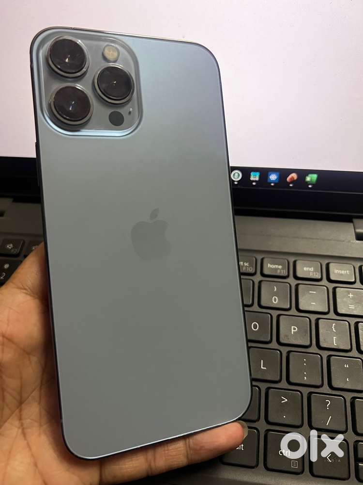 I phone 13 pro max 256gb in mint condition for just 37500