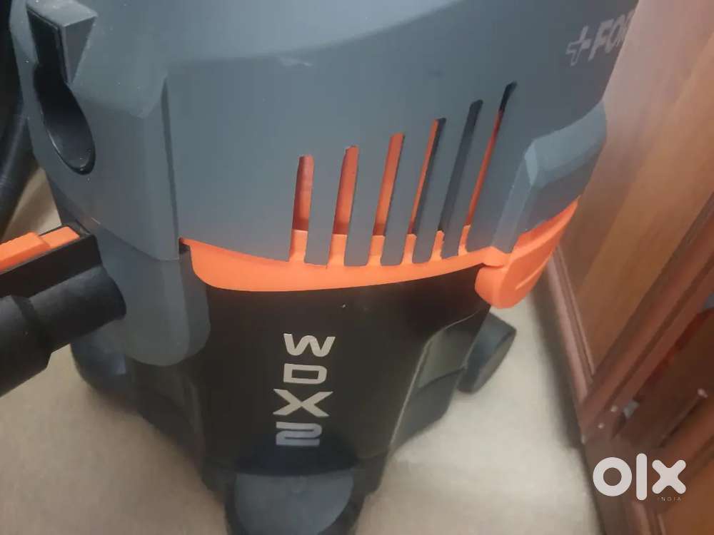 Vacuum Cleaner wet and dry