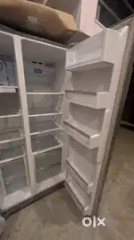 Bosh side by side fridge