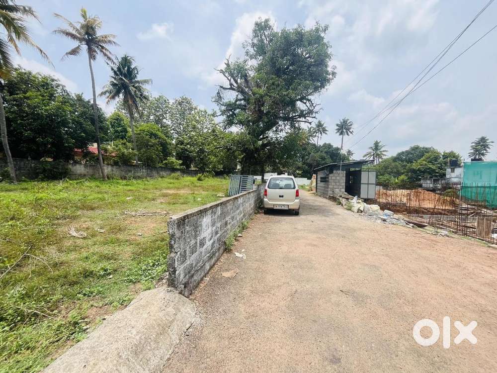 7 cent land for sale Edapally pathadipalam