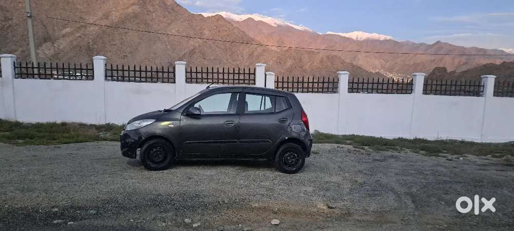 Hyundai i10 2013 Petrol 100000 Km Driven. Well maintained. DL No.