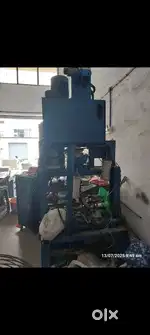 Injection Moulding Machine
