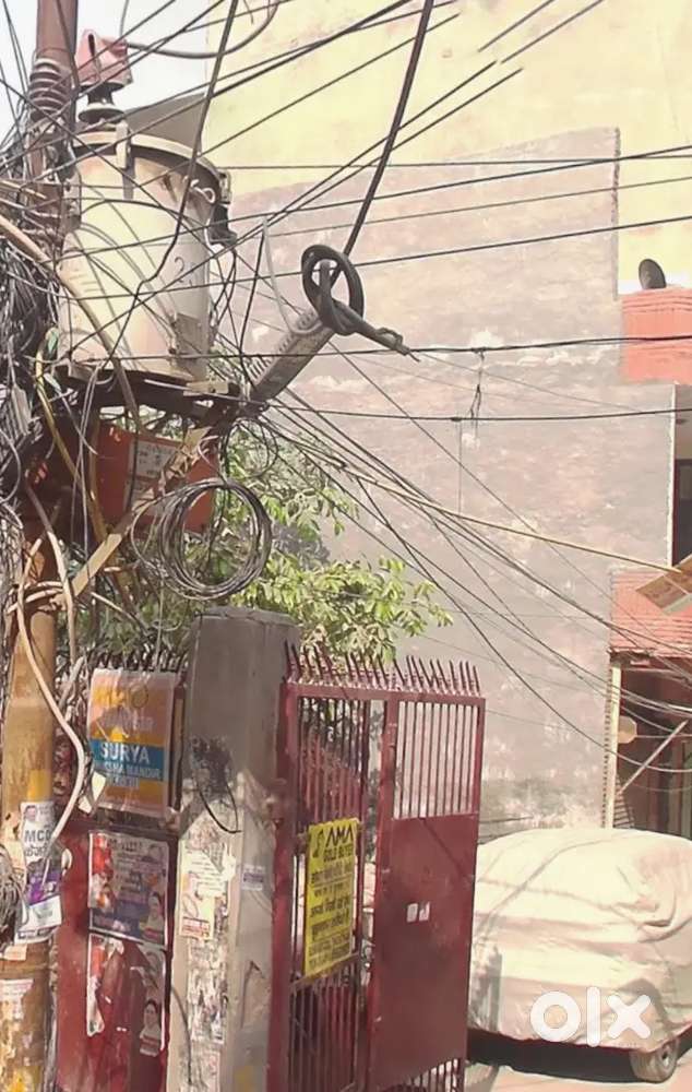 100 sqyds for sale in Mohan Garden, Dwarka, Delhi