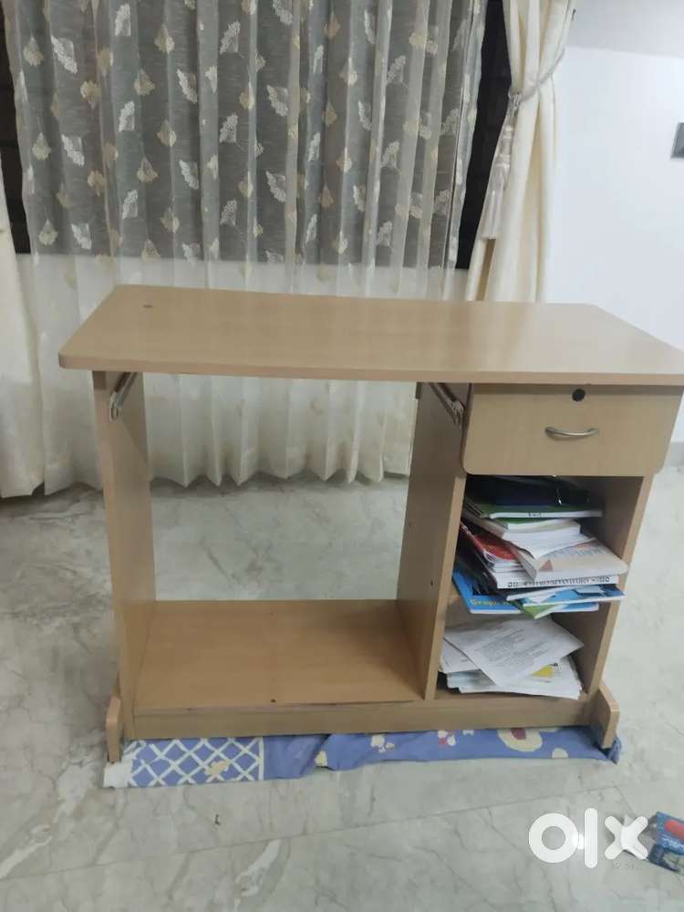 Computer Table nd study table