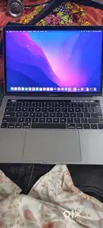 MacBook Pro 2017 8/512GB