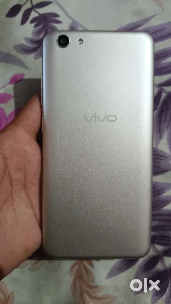 Vivo y71 good condition