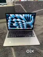 Apple MacBook Pro 2022 M2 Chip 13inch 8GB 256GB TouchBar Bill & WRNTY