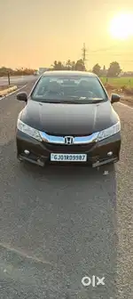 Honda City 2014 Diesel 78000 Km Driven first owner with sunroof tip