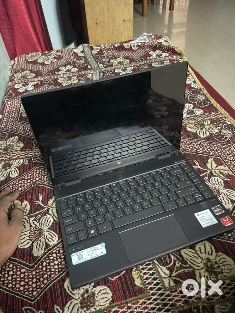 HP ENVY x360 Convertible 13-ar0xxx