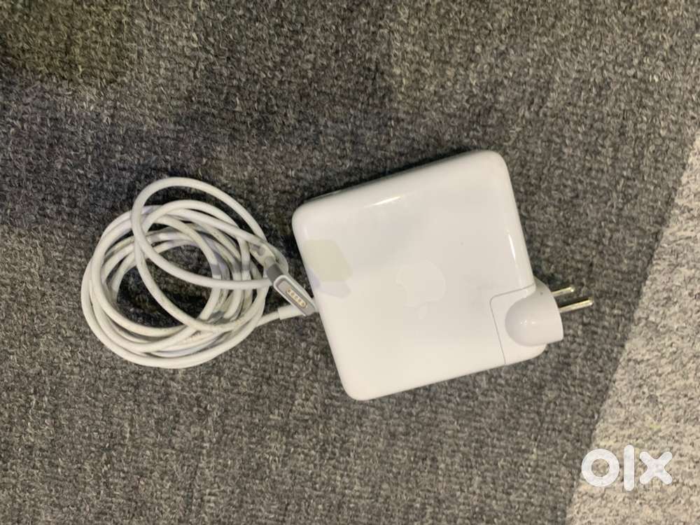 85w Magsafe 2 power adapter / used device / with bill and warranty