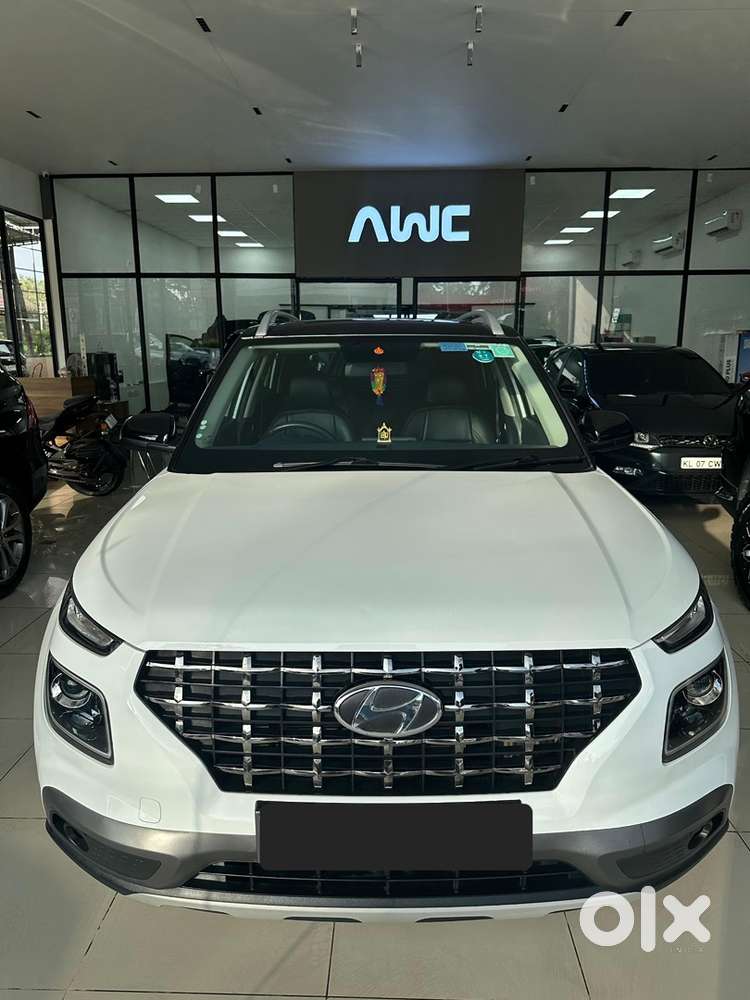 Hyundai Venue 2019 Petrol Well Maintained