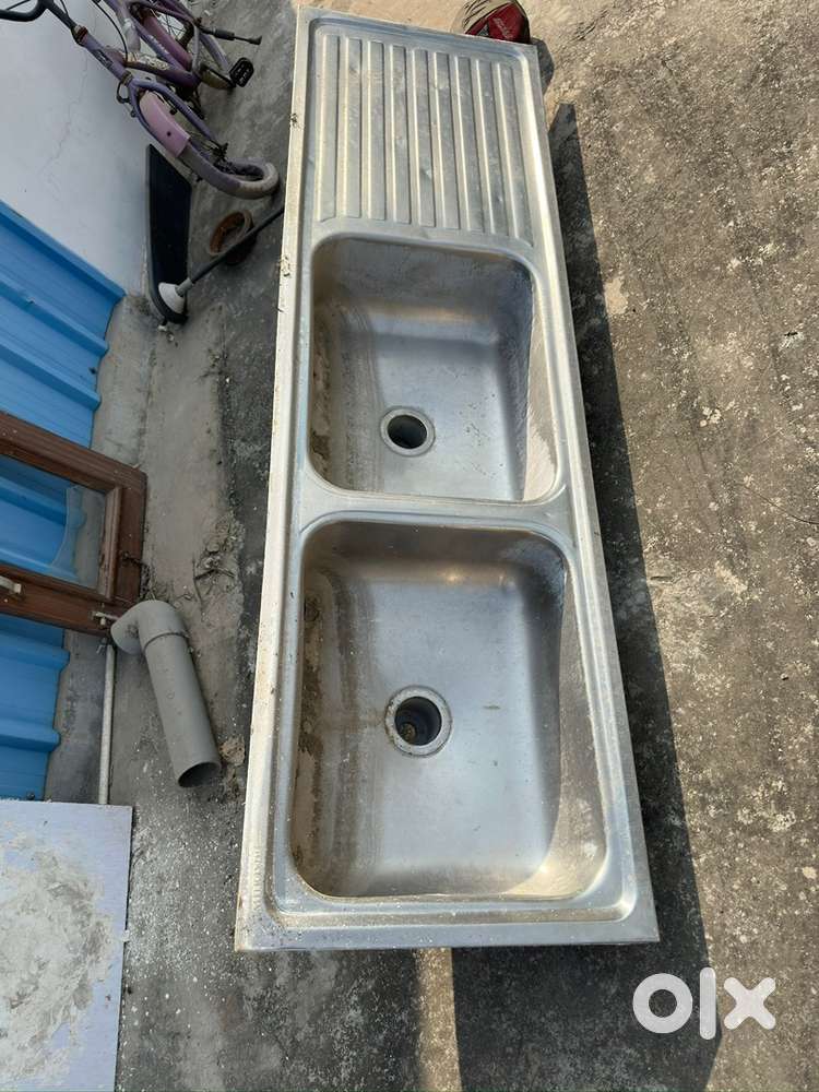 Kitchen sink