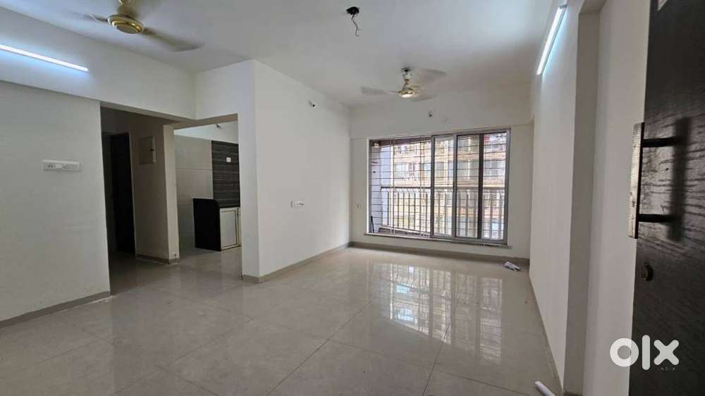 2 bhk+Terrace+Parking For sale in Cluster 2, Opp Balaji Hotel, Om Sha