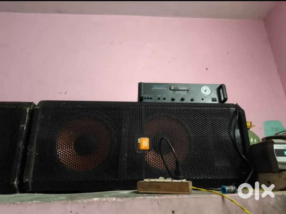 DJ Set With 500W Amplifier