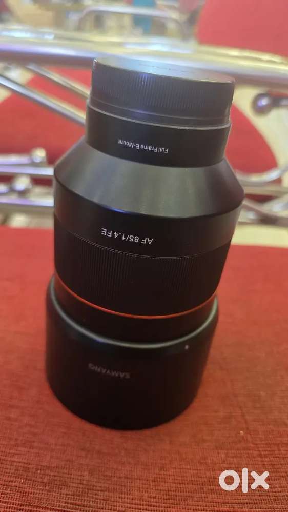 Samyang 85 mm lens