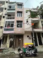 Buildup office/warehouse in geeta colony
