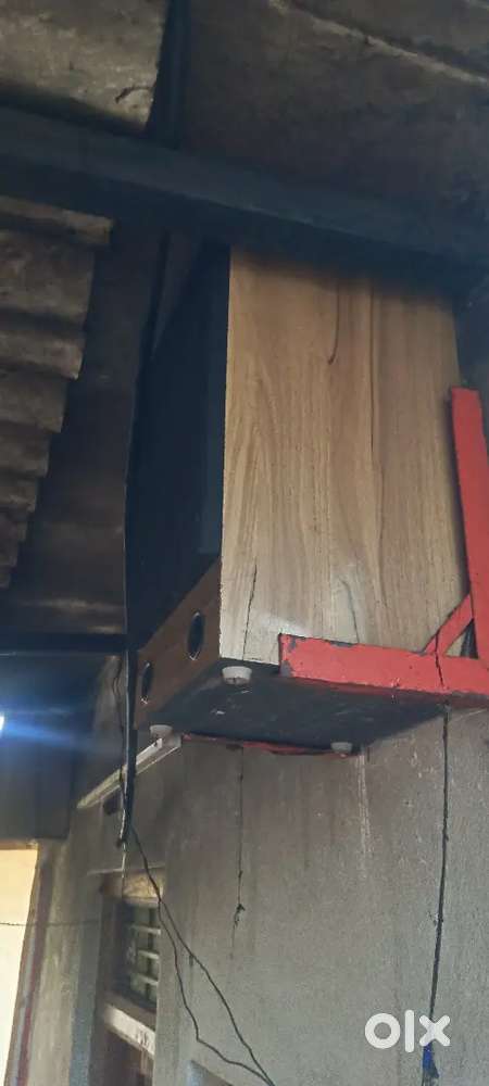 2.1 asampal & 2 8ig speaker nu box