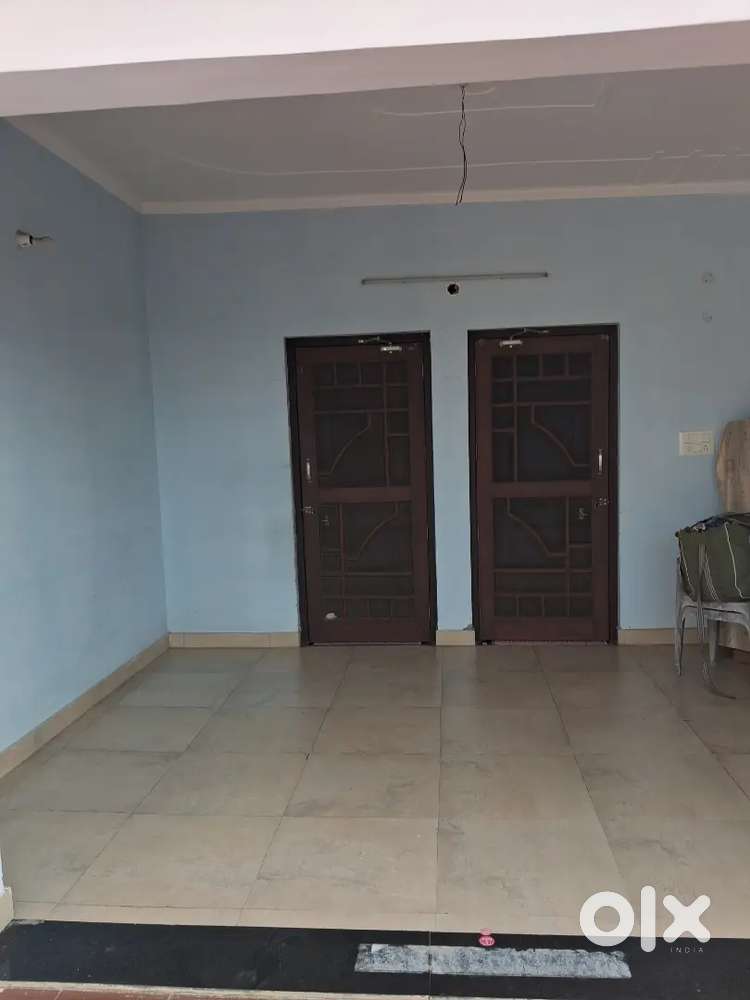 Only girls ya Maa beti ke lie he uplabdh hai