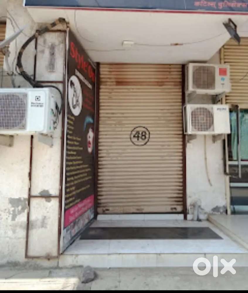 Fully Furnished Shop for immediate Sale Ready to move in Thane West.