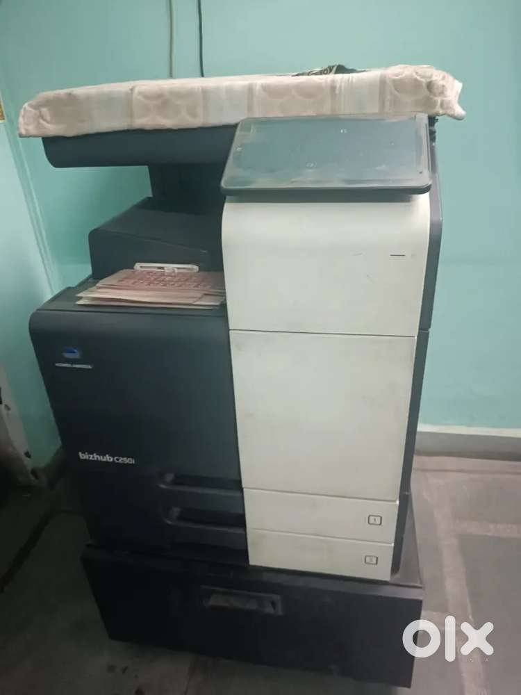 Konica minolta C250i