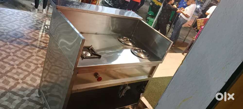 Juice counter for Rent  with all itemsin prime area