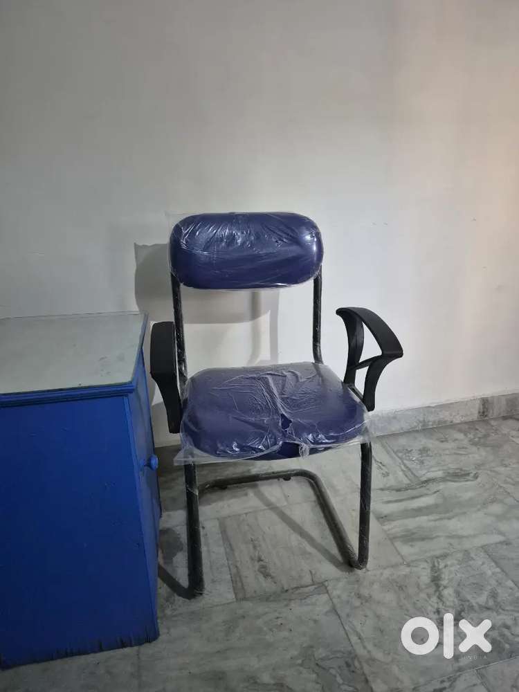 Chairs for sale(18 pcs)