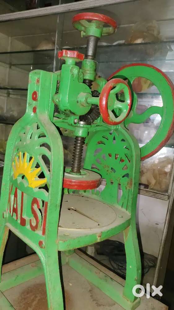 Baraf Gola machine
