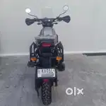Royal Enfield Scram 411