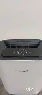Excellent condition-Honeywell Air Purifier