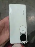 V40e 8 128