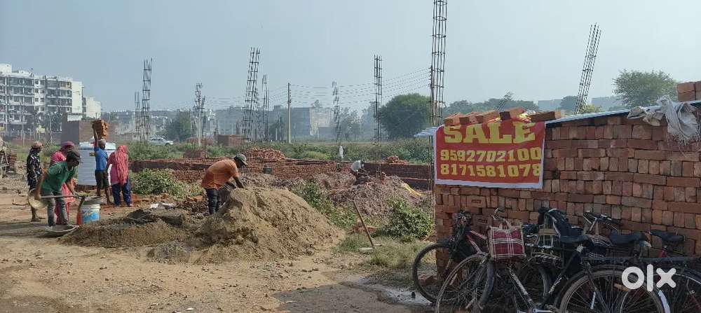 Plot & house for sale
